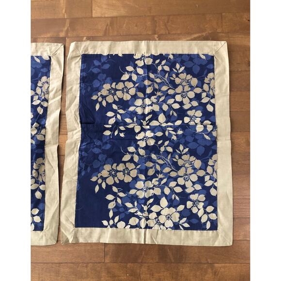 Michael Kors St. Tropes Two shams 26x20 blue - Picture 6 of 11